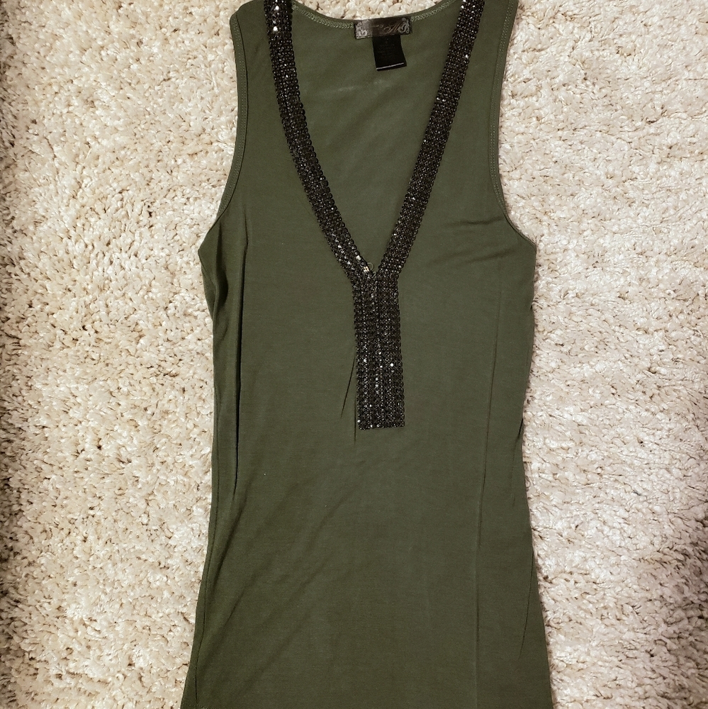 Beaded Tank